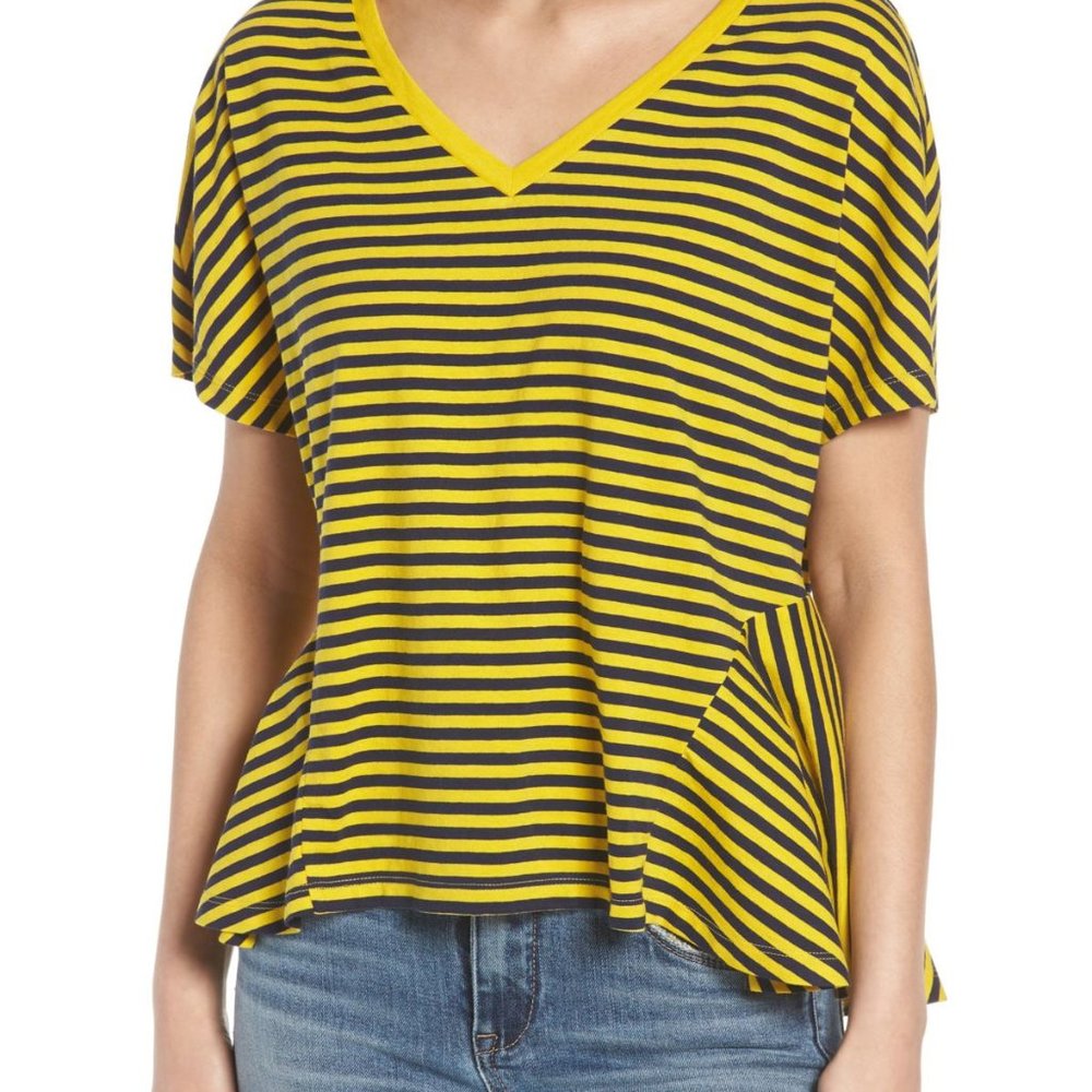 BP Sharkbite Hem Striped V Neck Top Sixe XS